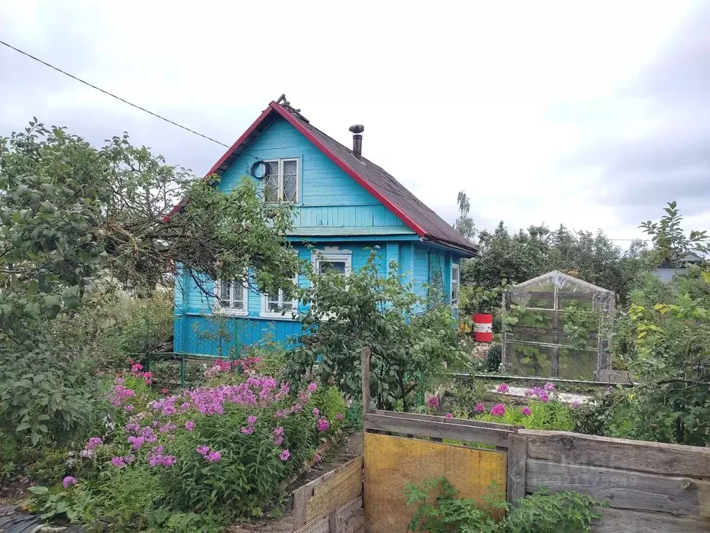 Дом в Новгородская область, Новгородский район, Ермолинское с/пос, д. ... - Фото 1