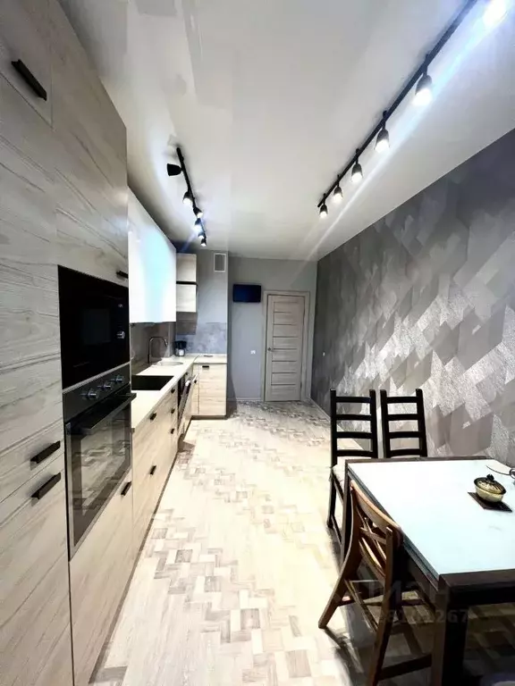 3-к кв. Пермский край, Пермь Светлогорская ул., 11 (82.7 м) - Фото 1