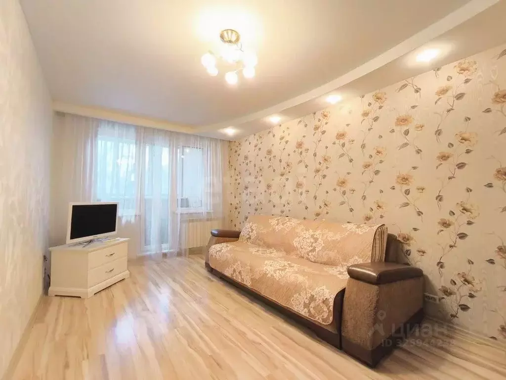 3-к кв. Челябинская область, Челябинск ул. Дзержинского, 8 (62.5 м) - Фото 2