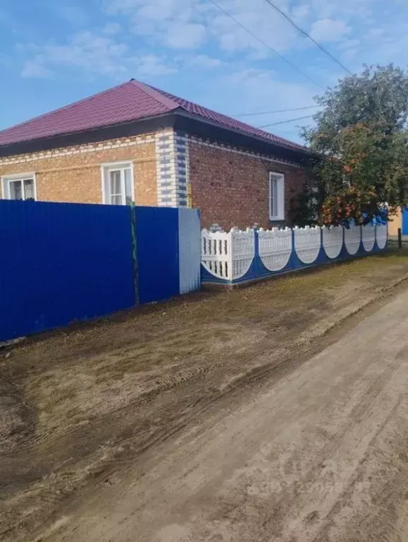Дом в Омская область, Черлакский район муниципальный округ, с. Иртыш ... - Фото 2