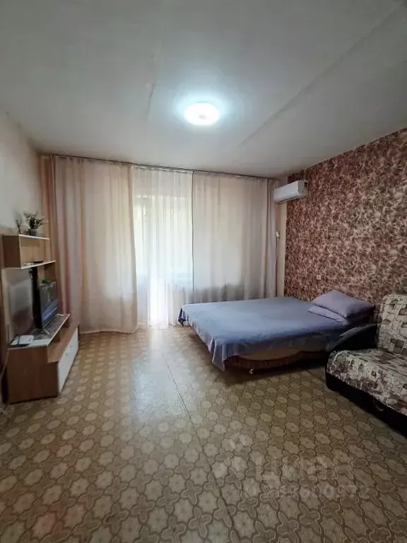 1-к кв. Волгоградская область, Волгоград Удмуртская ул., 105 (48.0 м) - Фото 0