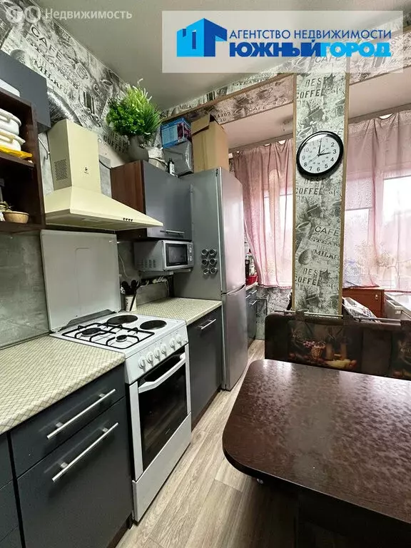 2-комнатная квартира: Южно-Сахалинск, 1-я Московская улица, 27 (59 м) - Фото 1