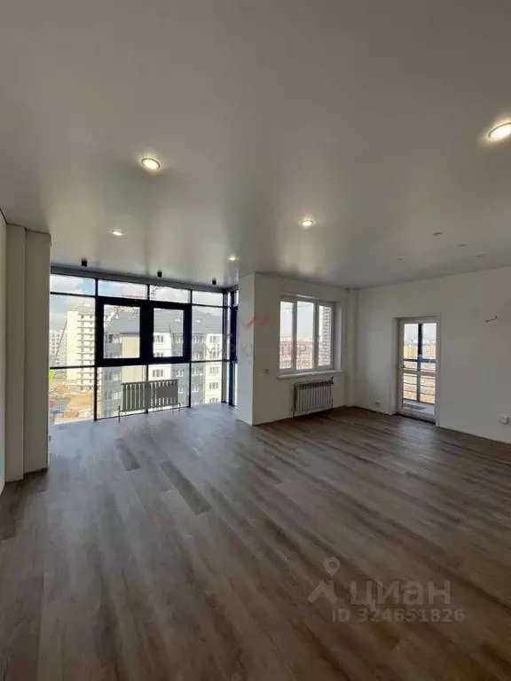 3-к кв. Хакасия, Абакан ул. Генерала Тихонова, 14 (92.4 м) - Фото 1