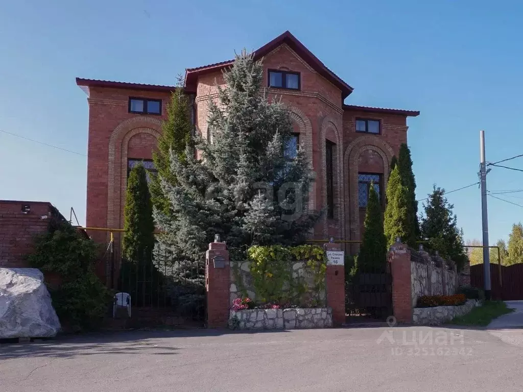 Дом в Самарская область, Красноярский район, Волжский рп ул. Степана ... - Фото 1