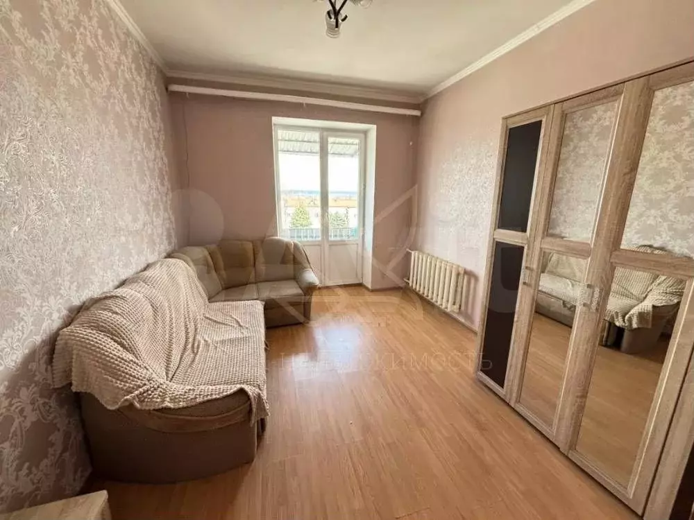 2-к. квартира, 55 м, 4/4 эт. - Фото 1
