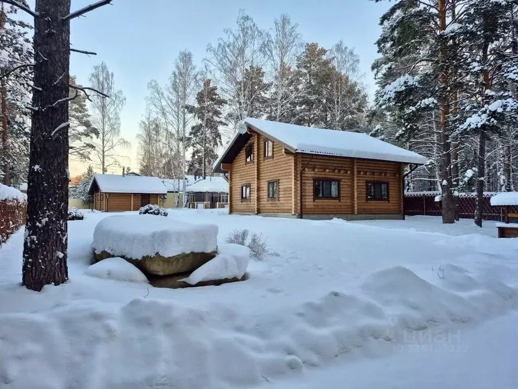 Дом в Свердловская область, Режевской муниципальный округ, пос. ... - Фото 1
