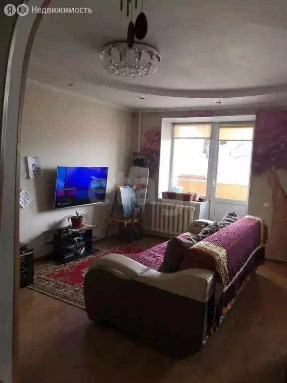 3-комнатная квартира: Улан-Удэ, улица Антонова, 12 (61 м) - Фото 1