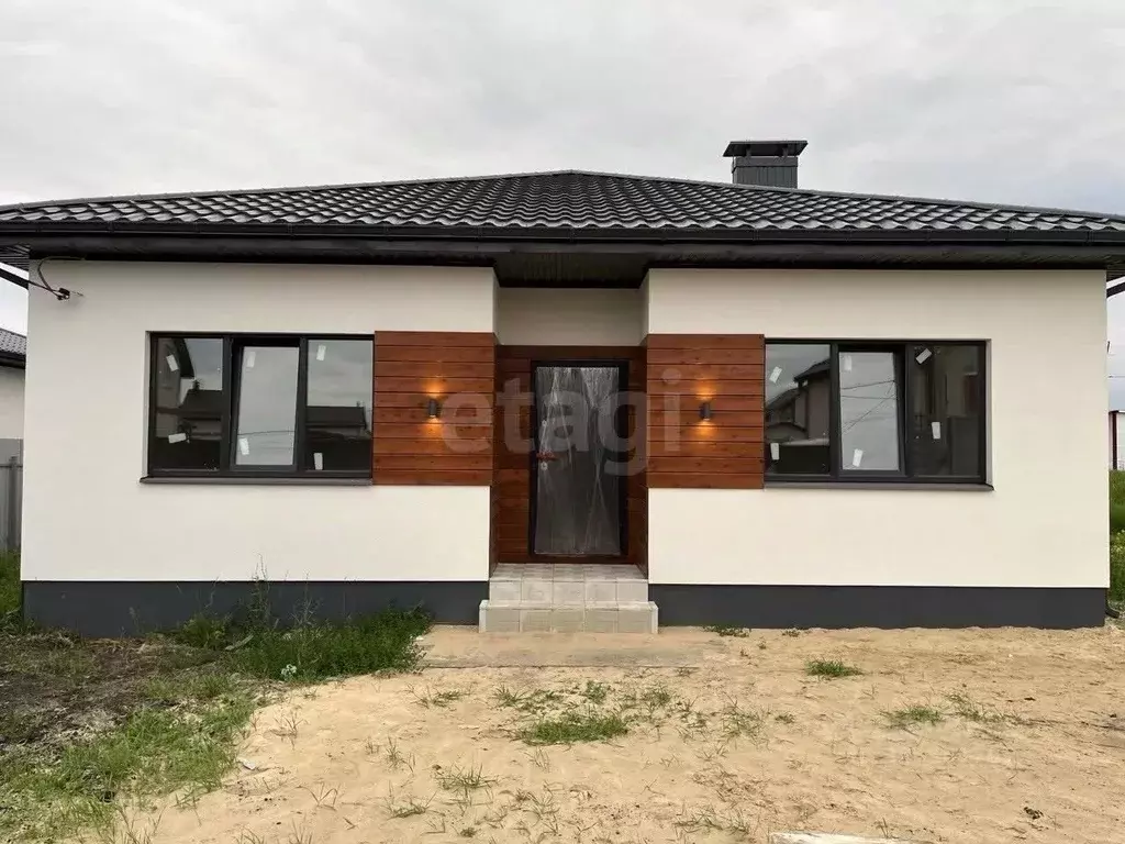 Дом в Воронежская область, с. Новая Усмань ул. Победы, 175/2 (95 м) - Фото 1
