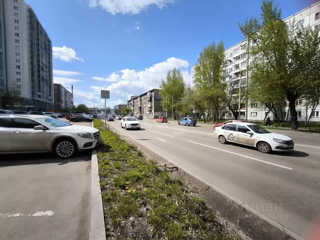 Торговая площадь в Красноярский край, Красноярск ул. Республики, 45 ... - Фото 1