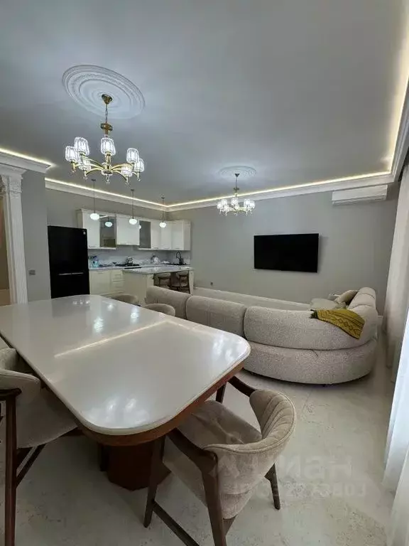 Дом в Дагестан, Махачкала Караман-6 мкр, ул. Новолакская, 17 (250 м) - Фото 2