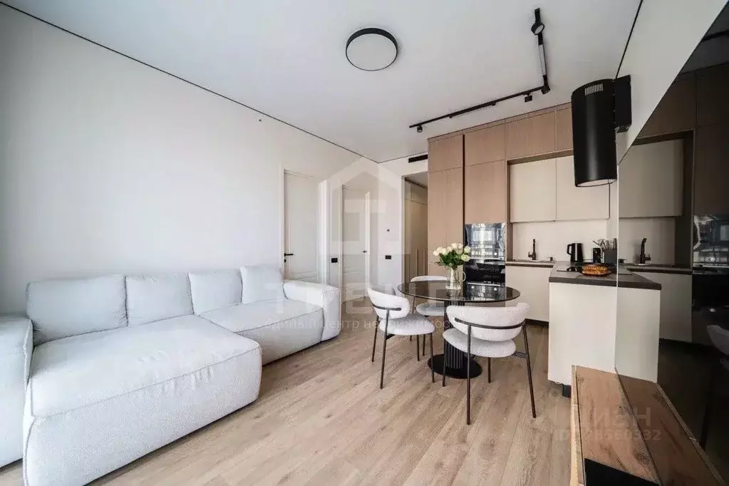 2-к кв. Санкт-Петербург наб. Макарова, 58 (62.7 м) - Фото 1