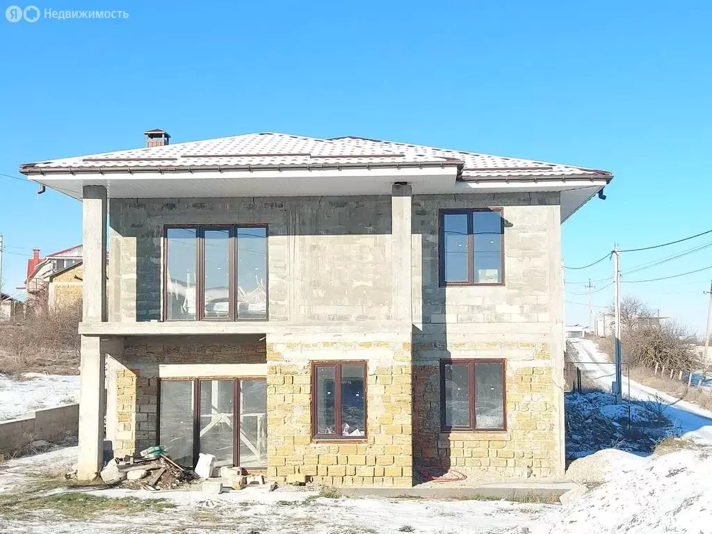 Дом в Доброе, Кизиловая улица (260.9 м) - Фото 1