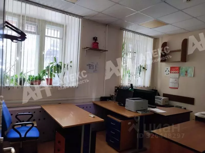 Помещение свободного назначения в Москва Староконюшенный пер., 37 (235 ... - Фото 1