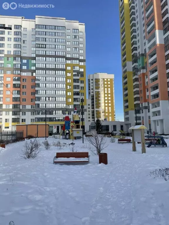 2-комнатная квартира: Екатеринбург, улица Павла Шаманова, 5/1 (60.2 м) - Фото 1