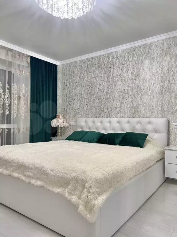 2-к. квартира, 60 м, 3/12 эт. - Фото 0