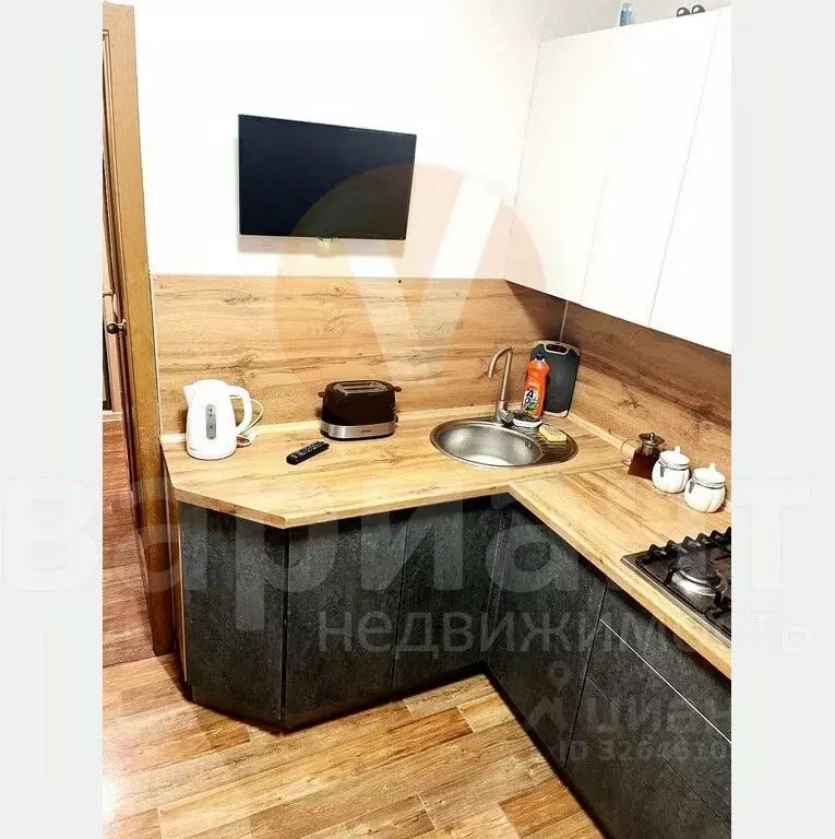 2-к кв. Омская область, Омск Сибирский просп., 18 (53.0 м) - Фото 2