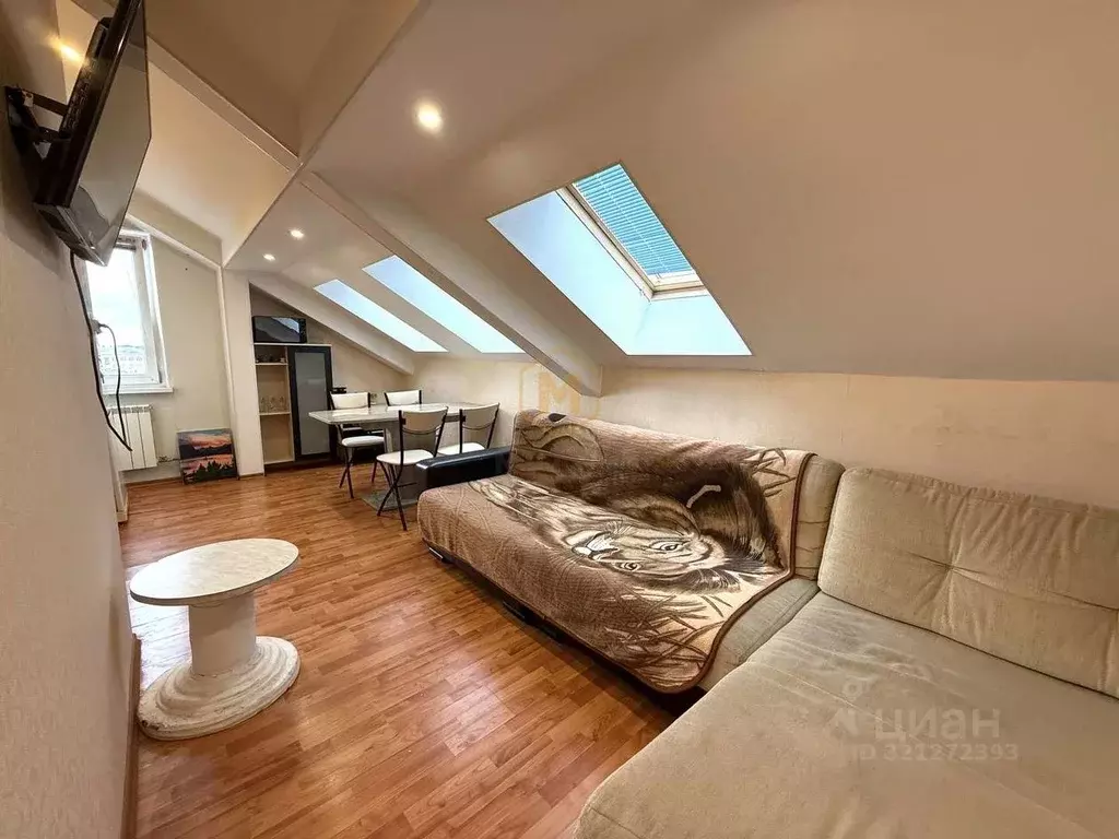 2-к кв. Белгородская область, Белгород ул. Гоголя, 15б (46.7 м) - Фото 2