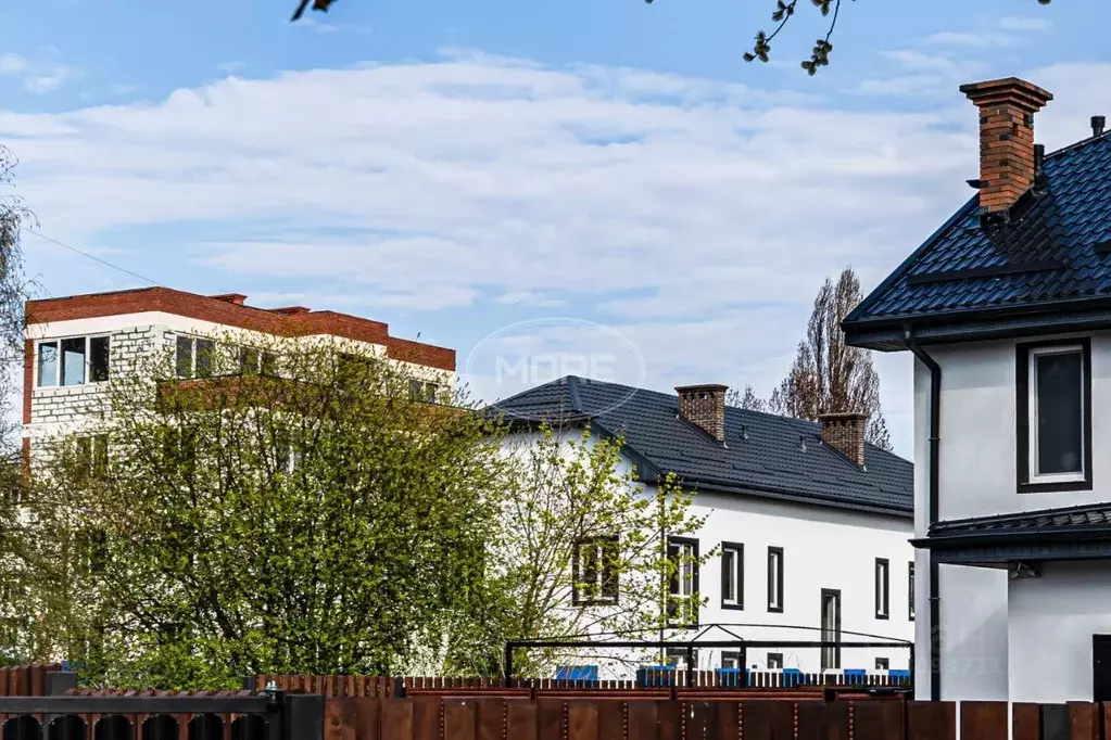 1-к кв. Калининградская область, Балтийск ул. Ушакова, 31 (50.0 м) - Фото 1