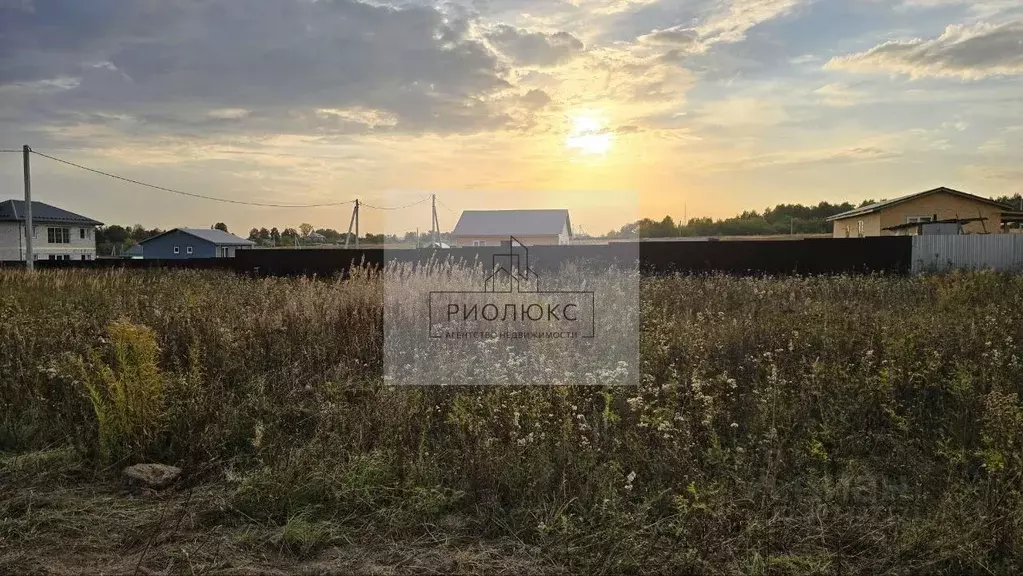 Участок в Московская область, Серпухов городской округ, пос. Дома ... - Фото 0