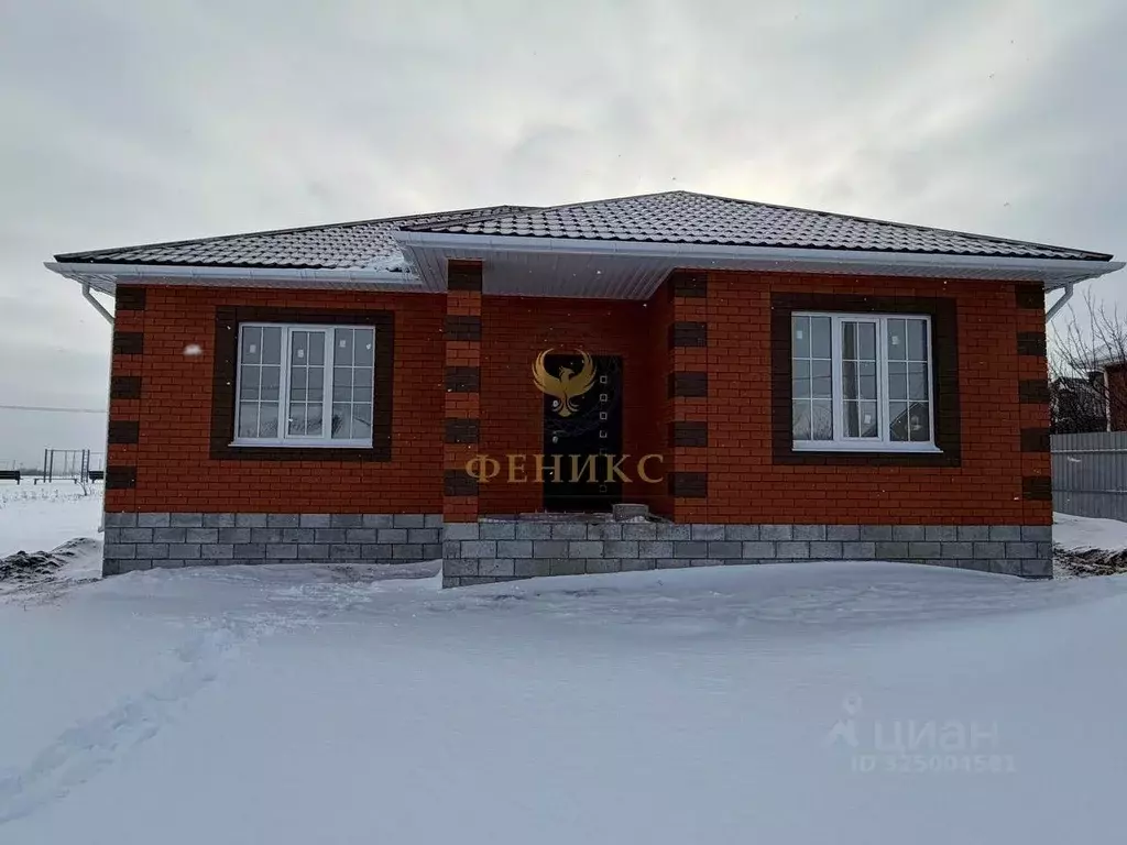 Дом в Белгородская область, Яковлевский муниципальный округ, с. ... - Фото 2