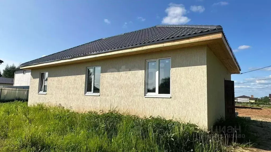 Дом в Ярославская область, Ярославский муниципальный округ, д. ... - Фото 1