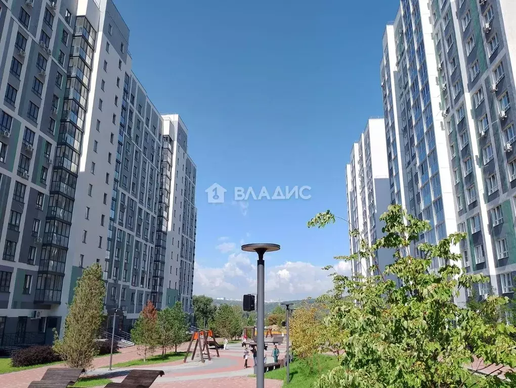 3-к кв. Кемеровская область, Кемерово ул. Терешковой, 16Г (58.8 м) - Фото 1