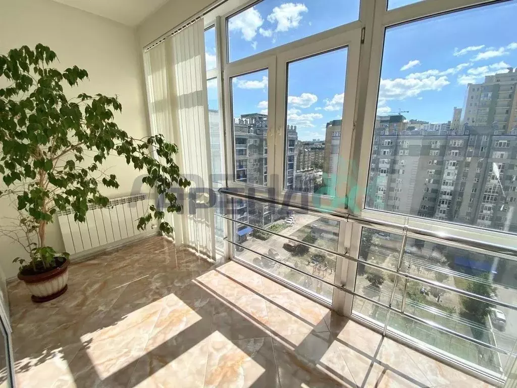 2-к кв. Татарстан, Казань ул. Адоратского, 3г (75.0 м) - Фото 2