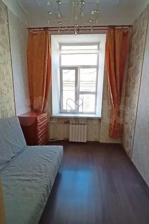 Комната 9 м в 7-к., 6/6 эт. - Фото 1