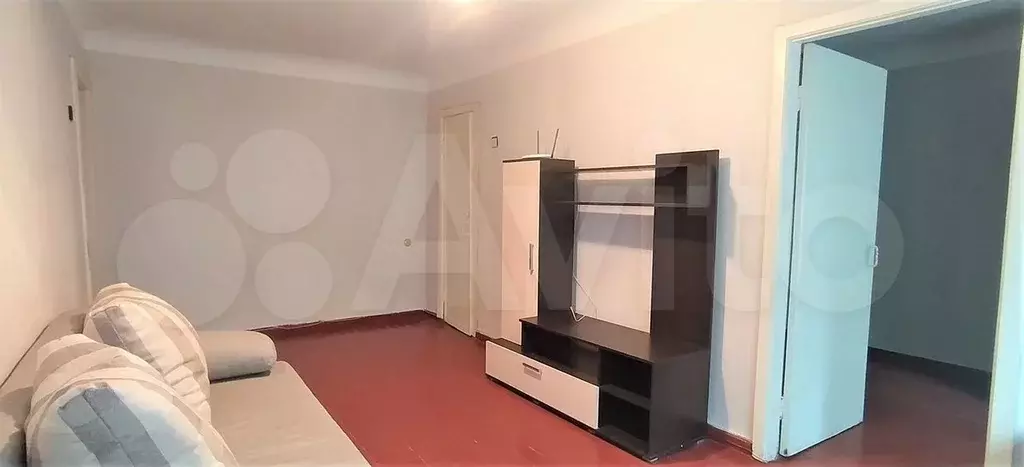 3-к. квартира, 55 м, 5/5 эт. - Фото 1