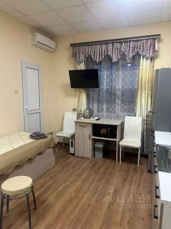 Комната Приморский край, Большой Камень Первомайская ул., 2А (17.0 м) - Фото 1