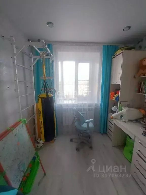 3-к кв. Иркутская область, Иркутск Шахтерская ул., 23А (63.4 м) - Фото 0