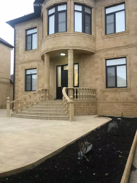 Дом в Дербент, улица Марка Твена (330 м) - Фото 1