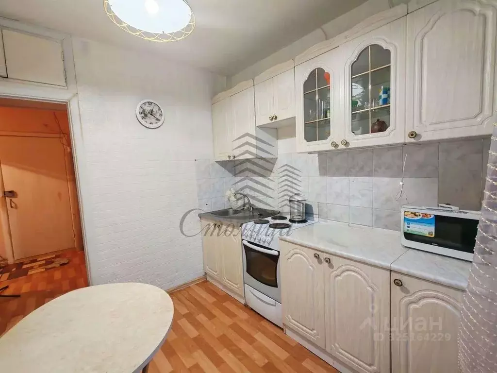 2-к кв. Белгородская область, Старый Оскол Жукова мкр, 21 (48.0 м) - Фото 2