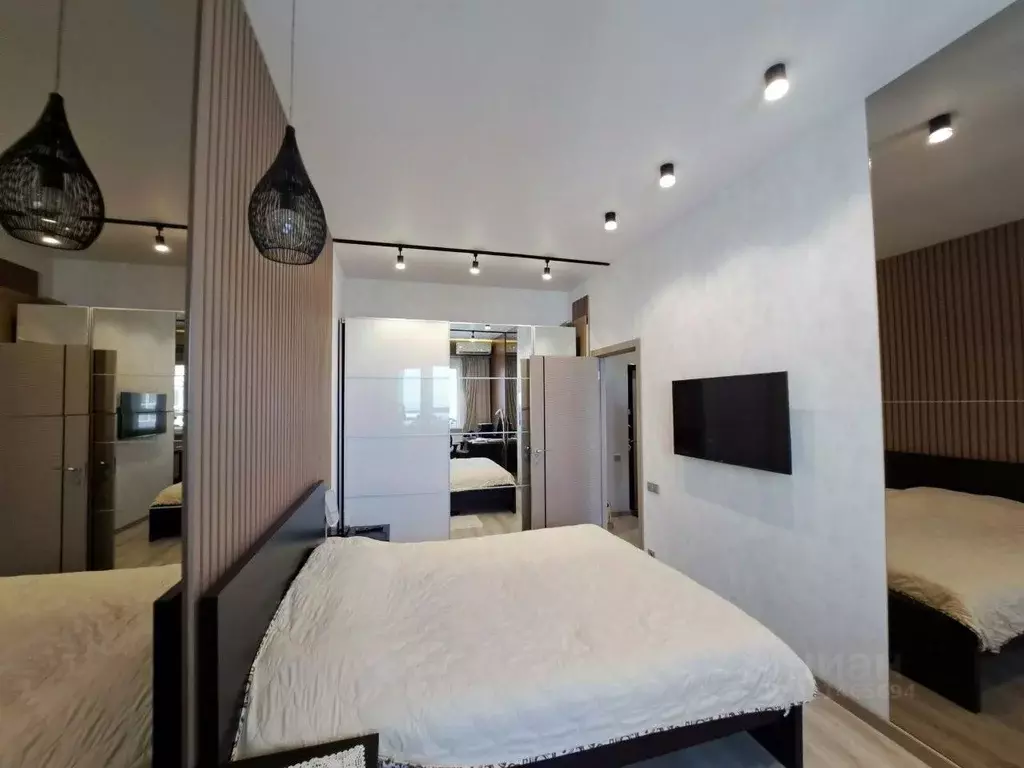 2-к кв. Севастополь ул. Александра Маринеско, 1Бк1 (54.0 м) - Фото 0