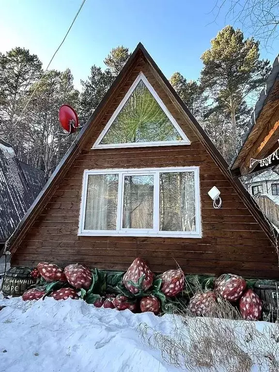 Дом в Иркутская область, Иркутский муниципальный округ, Листвянка рп ... - Фото 1