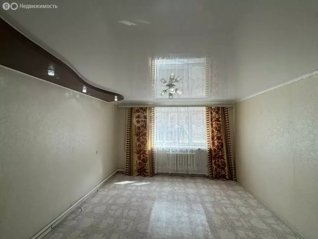 1-комнатная квартира: Мелеуз, улица Дзержинского, 8 (33 м) - Фото 0