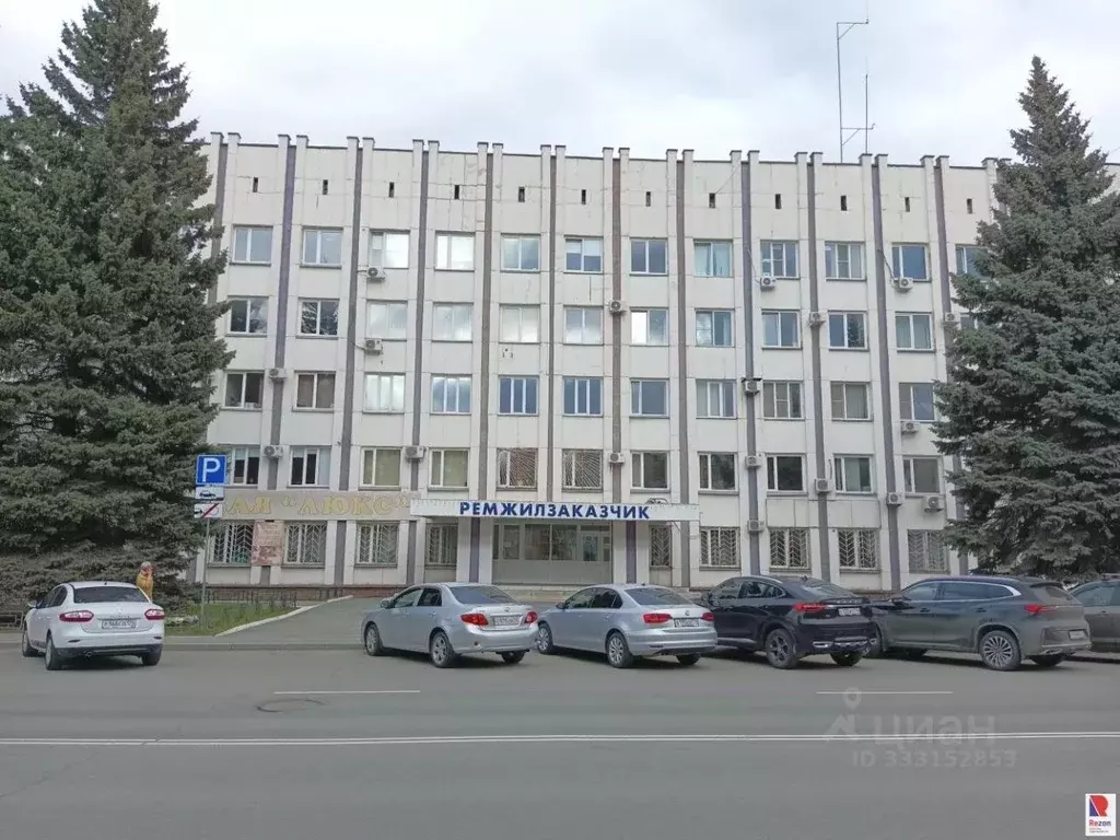 Офис в Челябинская область, Челябинск ул. Елькина, 79 (228 м) - Фото 1