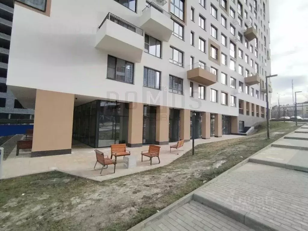 Торговая площадь в Свердловская область, Екатеринбург ул. Щербакова, ... - Фото 2