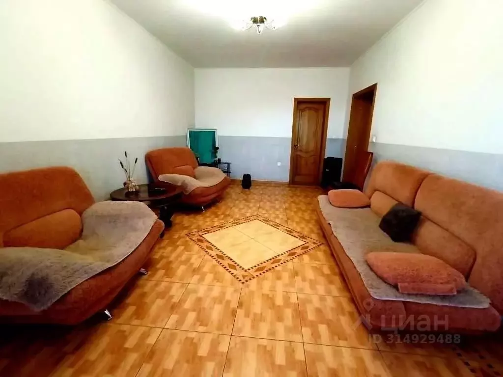 Дом в Краснодарский край, Туапсе ул. Розы Люксембург (179 м) - Фото 1