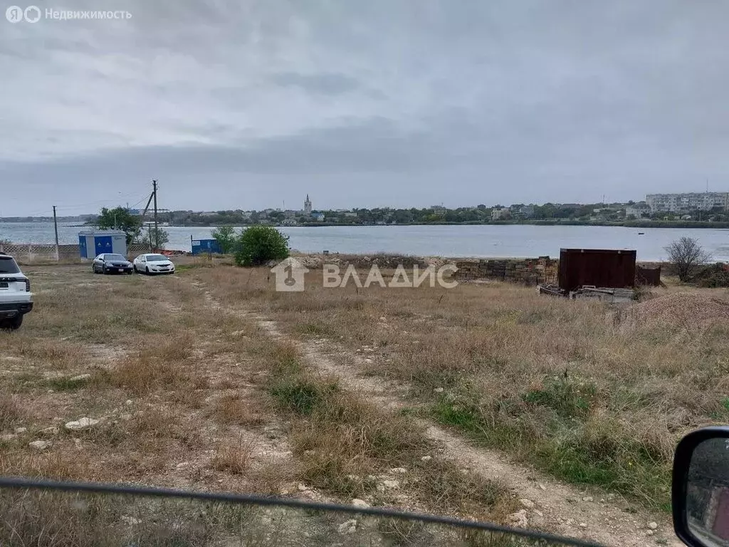 Участок в Республика Крым, Черноморское сельское поселение (716 м) - Фото 0