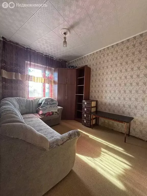 4-комнатная квартира: Нерюнгри, проспект Дружбы Народов, 9 (82.6 м) - Фото 1