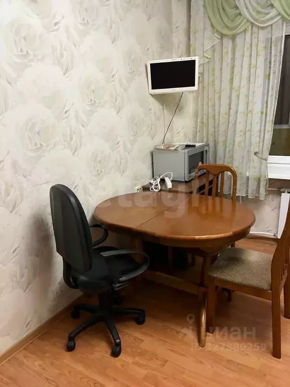 3-к кв. Сахалинская область, Южно-Сахалинск ул. А.О. Емельянова, 39А ... - Фото 2