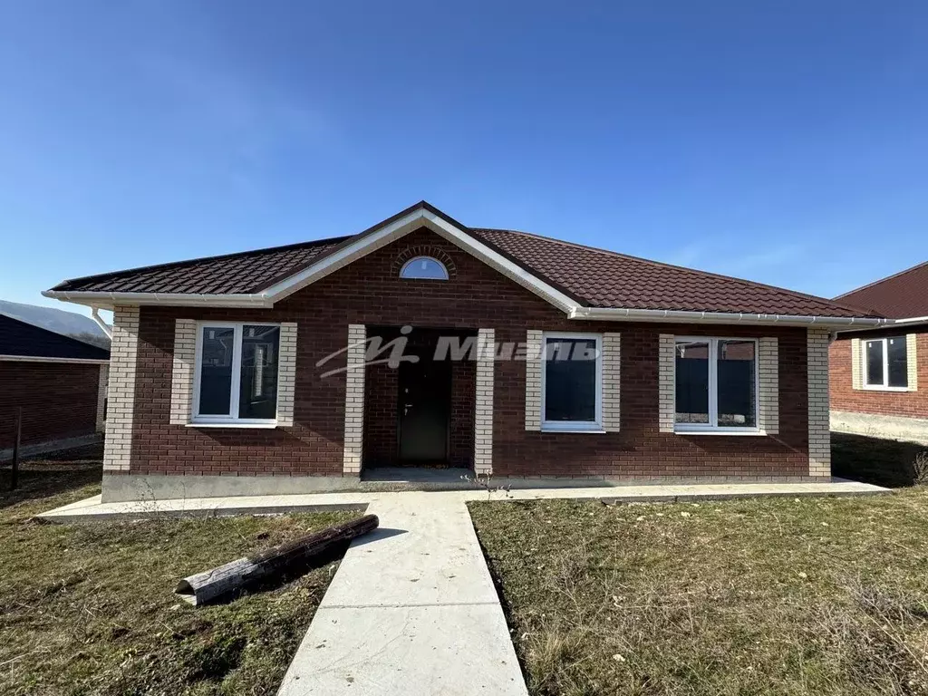 Дом в Крым, Симферопольский район, Добровское с/пос, с. Перевальное ... - Фото 1