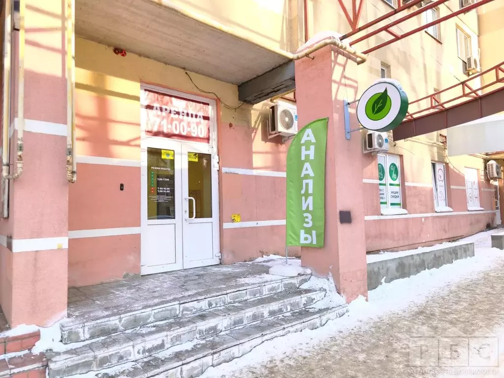 Помещение свободного назначения в Саратовская область, Энгельс ... - Фото 1