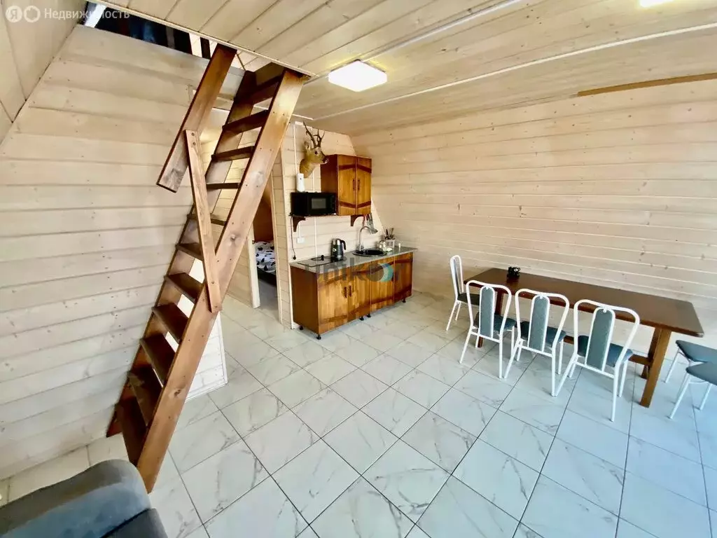 Дом в Республика Башкортостан, Иглинский сельсовет, село Иглино (80 м) - Фото 1