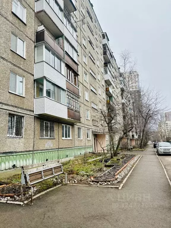 Студия Пермский край, Пермь ул. Строителей, 34 (18.0 м) - Фото 1