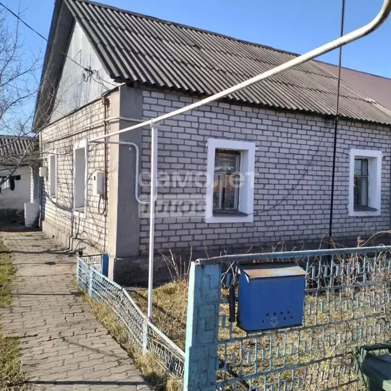 Дом в Липецкая область, Грязинский муниципальный округ, с. Казинка ул. ... - Фото 1