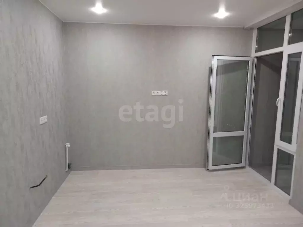 Студия Тюменская область, Тюмень ул. Павла Никольского, 10 (30.0 м) - Фото 0