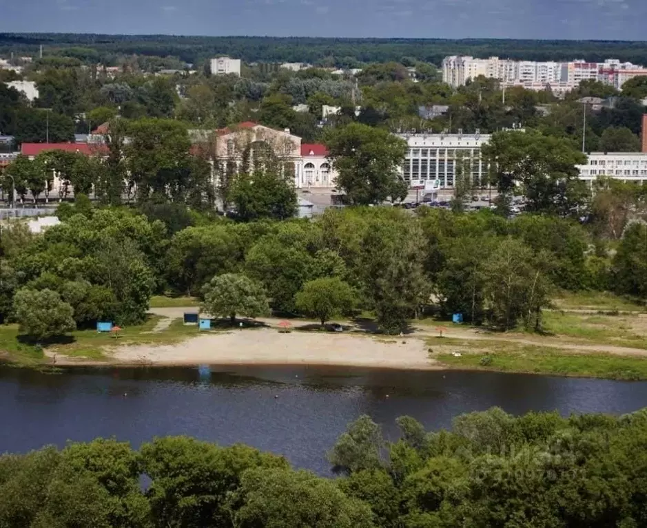 2-к кв. Брянская область, Брянск Три башни жилой комплекс (54.9 м) - Фото 0