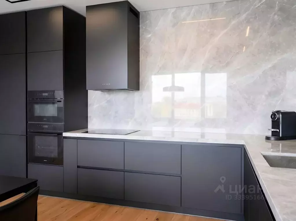 3-к кв. Татарстан, Казань ул. Сибгата Хакима, 3 (80.0 м) - Фото 2